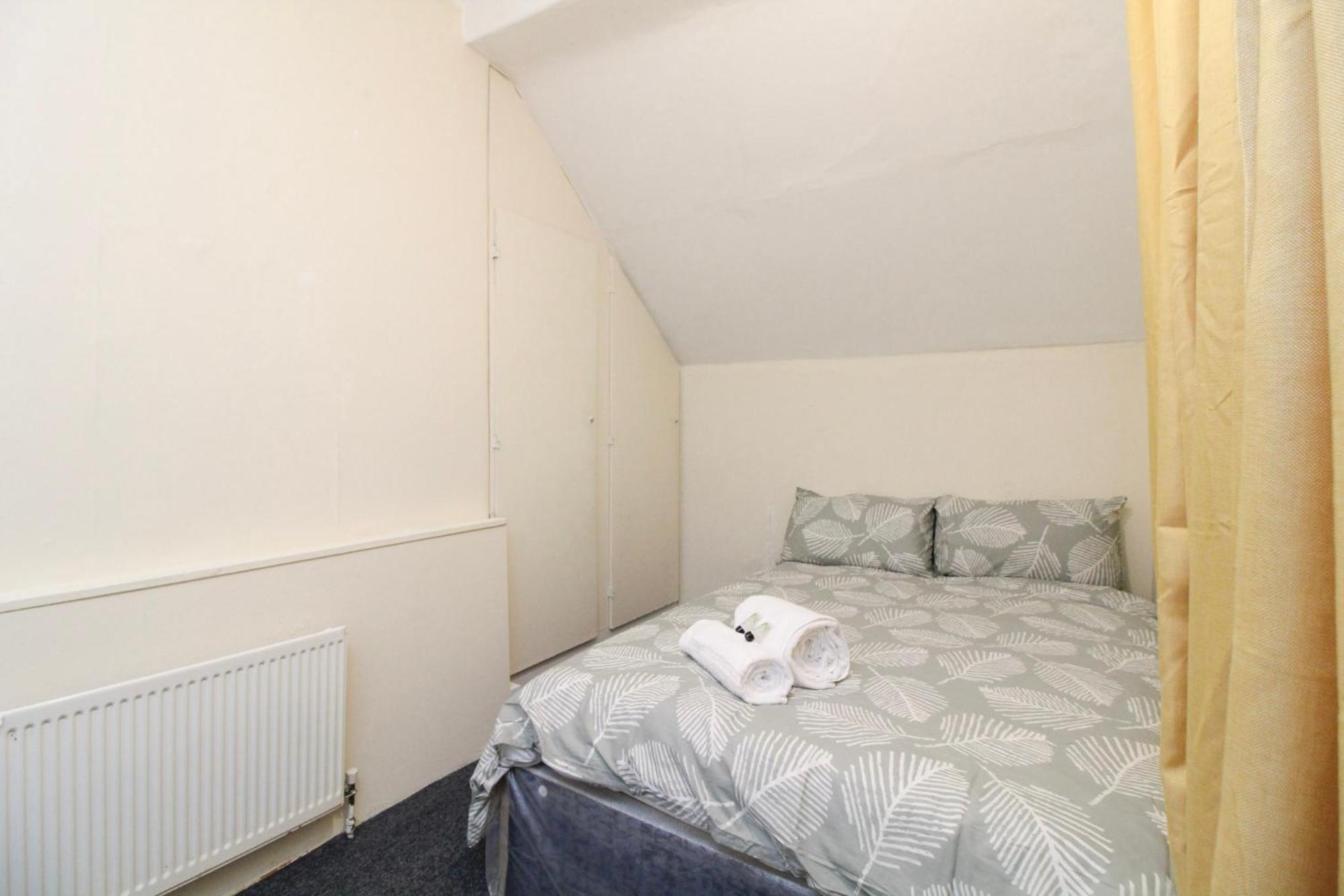 Room 4 Mayflower Road Guest House Southampton Eksteriør bilde